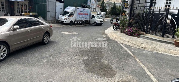 Cho thuê nhà hẻm Phù Đổng Thiên Vương Phường 8 Đà Lạt giá 15 triệu