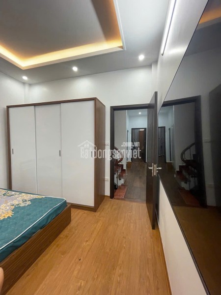 SIÊU PHẨM BA ĐÌNH –  LINH LANG- THANG MÁY  FULL NỘI THẤT