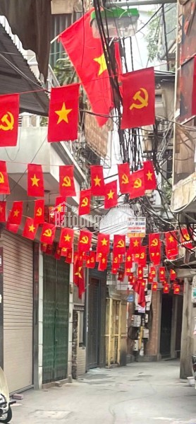 Bán nhà mặt ngõ Thịnh Quang 32/50m2 hơn 6 tỷ oto ngõ thông kinh doanh ở sướng sau quy hoạch ra mặt