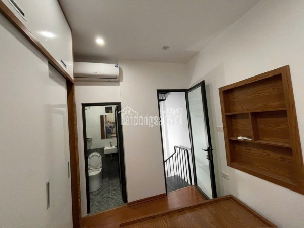 Bán nhà mặt ngõ Thịnh Quang 32/50m2 hơn 6 tỷ oto ngõ thông kinh doanh ở sướng sau quy hoạch ra mặt