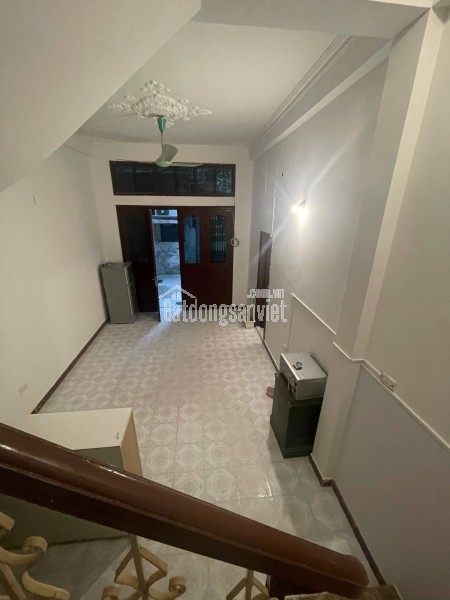 Chính chủ cần cho thuê nhà nguyên căn tại khu vực Ba Đình, Hà Nội