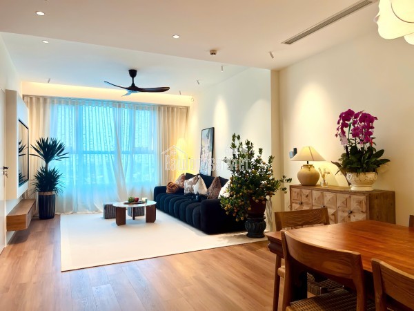 Bán nhà Phân lô Trần Cung 47m2 x 5,5T giá 12.9ty 0382276666