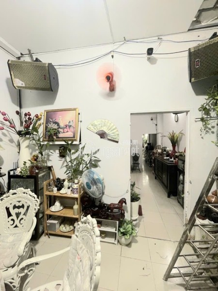 MẶT TIỀN TRUNG TÂM QUẬN 3 – KINH DOANH SẦM UẤT – NHÀ BA TẦNG – NHỈNH 40 TỶ