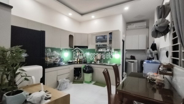 Bán nhà đường 109. Phước Long B,  Q9, Thủ Đức, TP HCM. DT 58m2, 4PN, sổ hồng. Giá  6.75  tỷ.