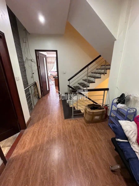 BÁN NHÀ BA ĐÌNH - ĐỘI CẤN  PHÂN LÔ Ô TÔ TRÁNH - MẶT TIỀN RỘNG