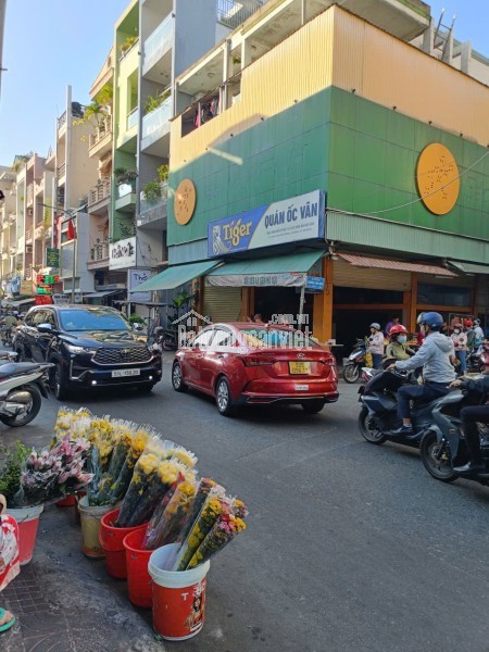 Cho thuê mặt bằng ngay chợ Phạm Văn Hai DT 36m2 tiện KD đa ngành