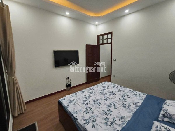 PHÂN LÔ QUAN CHỨC - SH QUAY ĐẦU - MẶT TIỀN KHỦNG - HAI THOÁNG TRƯỚC SAU