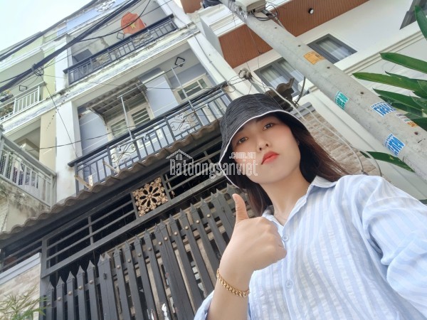 B.Á.N N.H.À 2 mặt thoáng hẻm 7.5.1 Trần Xuân Soạn, P. Tân Hưng, Quận 7