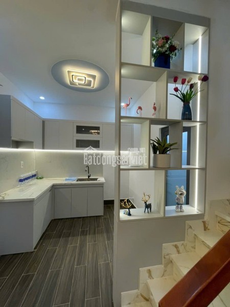 B.Á.N N.H.À 2 mặt thoáng hẻm 7.5.1 Trần Xuân Soạn, P. Tân Hưng, Quận 7