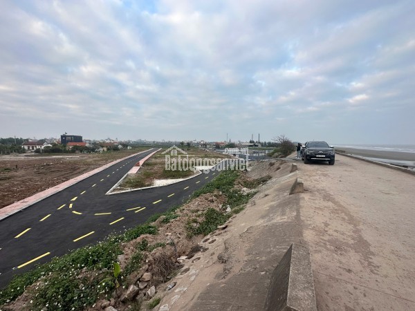 BÁN GẤP LÔ ĐẤT, 102m, mặt tiền 6m, nhỉnh 1 tỷ, đặc khu kinh tế Ninh Cơ, Ninh Bình