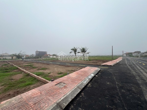 BÁN NHANH LÔ GÓC, 105m, mặt tiền 5.6m, hơn 1.5 tỷ, đặc khu kinh tế Ninh Cơ, Ninh Bình, sát biển