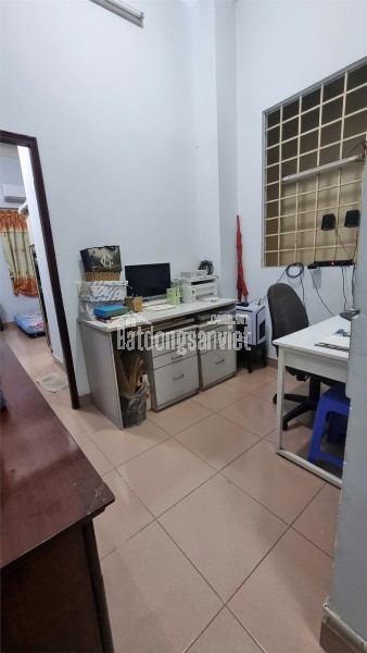 CẮT LỖ GẦN 1 TỶ – NHÀ 5 TẦNG GÒ VẤP. 64M2 – Ô TÔ NGỦ TRONG NHÀ – CHỈ 9.X TỶ.