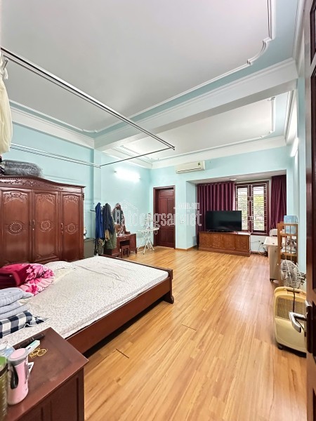 chào bán căn nhà 4 tầng 90m2 hướng đông nam khu ĐÔ thị Trần Lãm