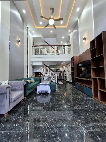 CẠNH TRƯỜNG TH KIM ĐỒNG - HẺM VF3 - 3 TẦNG - 6T.Ỷ 6