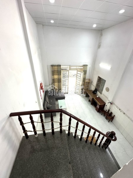 Bán nhà đường Nam Hoà,  Phước Long A, Q9, Thủ Đức, TP HCM. DT  52m2,  2 Tầng, 5.8 tỷ, SHR -