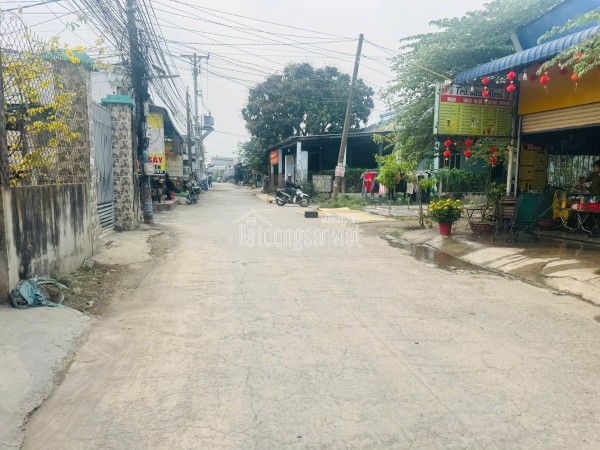 Đức Hòa Hạ, Long An: Đất ở 125m2, sổ hồng chính chủ, giá 3.5 tỷ - Cơ hội đầu tư sinh lời, xây dựng