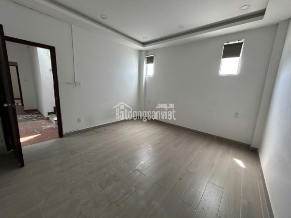 SỐC! NHÀ PHỐ 4 TẦNG – 6 PN – 100M2 KINH DOANH ĐỈNH GÒ VẤP.