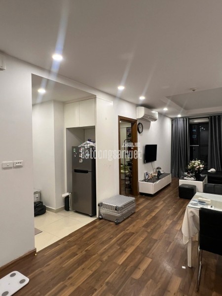 Cho thuê căn hộ 2n toà S Goldmark City full đồ, sẵn slot oto, vào ở luôn, giá 13tr