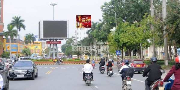 bán đất tặng nhà 2 tầng mặt lý bôn. gần 160m2, gần vincom