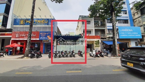 Bán Toà nhà góc 3 mặt tiền Nguyên Hồng Gò Vấp – Quy mô lớn