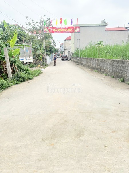 Lô Đất 413 m2- Mt 16m. Full thổ cư tại Yên Dũng, Bắc Giang. Giá 5,2 tỷ