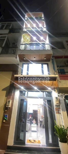 BÁN NHÀ ĐƯỜNG CÁCH MẠNG THÁNG 8,QUÂN 10,GIÁ 12 TỶ