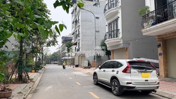 SIÊU PHẨM TĐC VIỆT HƯNG - 6 TẦNG THANG MÁY - VIEW THOÁNG VĨNH VIỄN [0372311369]