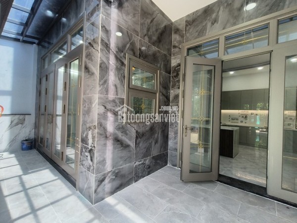 Bán nhà mặt tiền đường số 48, Hiệp Bình Chánh, Thủ Đức, TP HCM. DT 71m2,  4 tầng. giá - 8.85  tỷ