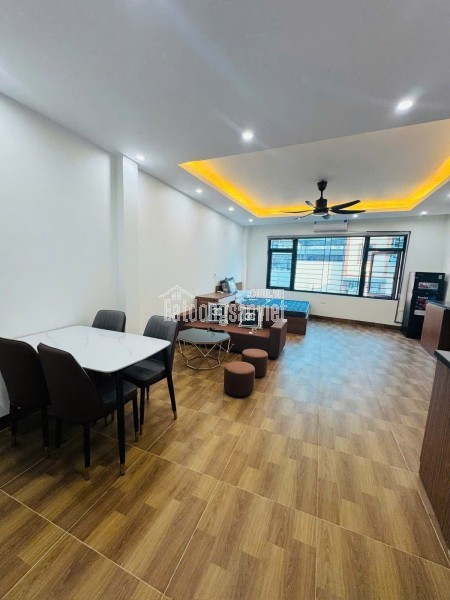 BÁN NHÀ SIÊU PHẨM MỚI TINH CẦU GIẤY  52M, 6 TẦNG THANG MÁY THÔNG SÀN, MẶT TIỀN 5,3M, GIÁ 16.5 TỶ