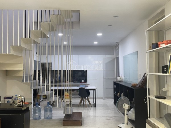 Bán nhà đường số 9, Phường Linh Trung, Thủ Đức, TP HCM. DT 105m2, 4 tầng, 8PN. Giá 9.5 tỷ, SHR