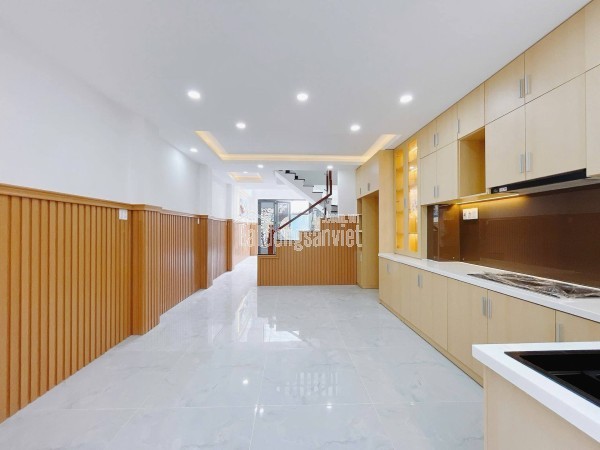 KHÔNG GIAN SỐNG ĐẲNG CẤP – NHÀ MỚI TINH – CHỈ VIỆC XÁCH VALI VÀO Ở