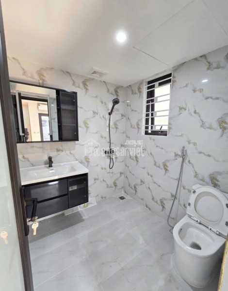 BÁN NHÀ SIÊU PHẨM LÊ TRỌNG TẤN - NGÕ THÔNG - Ô TÔ 7 CHỖ VÀO NHÀ - 48m² - 10 tỷ