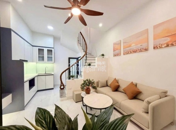 Siêu Hiếm -Cần bán căn nhà 5 tầng thang máy khu phân lô Quân đội, Thanh Xuân