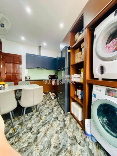 bán nhà mặt đường lê đại hành - hiếm có nhà đẹp vừa ở và kinh doanh