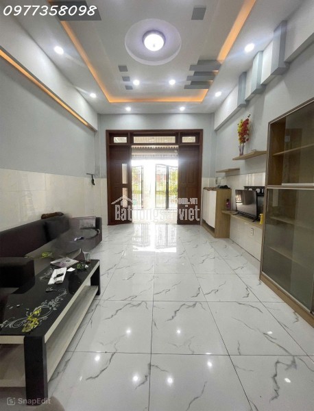 Xe tải đỗ cửa gần Cao đẳng Điện lực Thạnh Lộc Quận 12


Nhà 3 tầng đúc kiên cố 4 x 17 đủ 67m2
4