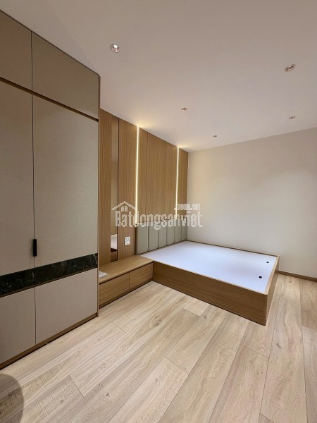 Bán nhà đẹp 35m2 gần NGỌC LÂM, LONG BIÊN, 4 TẦNG – Ở NGAY giá chỉ 6.x tỉ