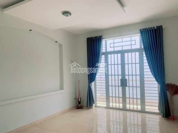 Bán nhà đường số 47,  Hiệp Bình Chánh, Thủ Đức, TP HCM. DT  210m2, 4 tầng,  6PN. Giá 16.9 tỷ.