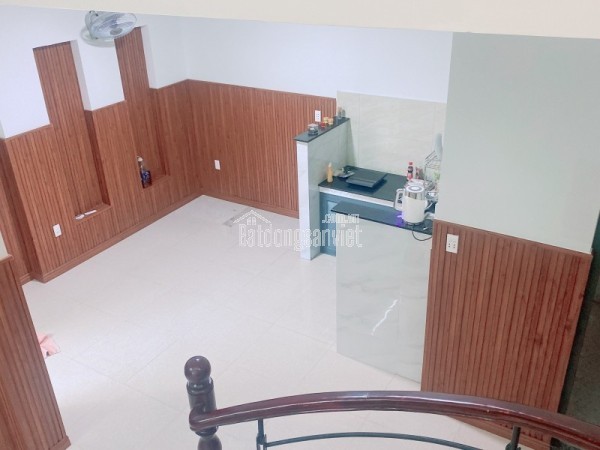 Bán nhà đường số 47,  Hiệp Bình Chánh, Thủ Đức, TP HCM. DT  210m2, 4 tầng,  6PN. Giá 16.9 tỷ.