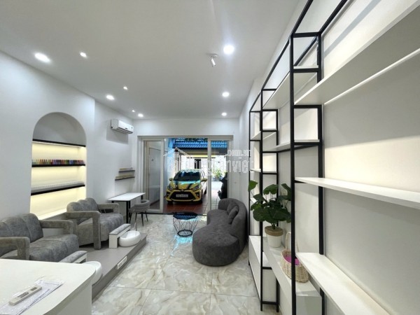 🔥NHỈNH 2TỶ CÓ NHÀ SG - 3 TẦNG XINH LUNG LINH - GẦN NHÀ GA T3 - 10P QUA SÂN BAY - 5P TỚI EMART 2