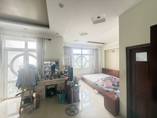 Bán nhà 4 tầng Đường 182 Tăng Nhơn Phú A Thủ Đức - 156m2 - Ngang 6.6m - 17.5 Tỷ