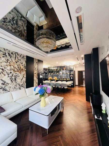 KHU PHÂN LÔ CÁN BỘ CẤP CAO 7T THANG MÁY Ô TÔ, 20M RA PHỐ, CHỈ 26 TỶ.