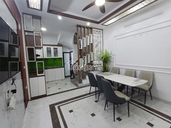 BÁN NHÀ PHÚC LỢI 5 TẦNG 3 NGỦ MẶT TIỀN 5M Ô TÔ GẦN 5,9 TỶ