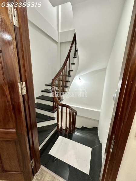 🏡 BÁN NHÀ PHÚC LỢI 5 TẦNG 43M – SÁT CHỢ - DÂN TRÍ AN NINH CHỈ - 7.3 TỶ