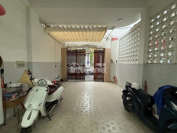 Bán nhà đường số 11,  Cát Lái, Q2, Thủ Đức, TP HCM. DT  62m2, 3 tầng, 3PN. Giá 7.35  tỷ, SH