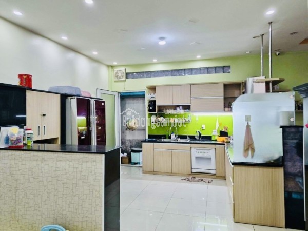 🔥 Nhà ngang KHỦNG 8.5m Hiếm Tại Gò Vấp – 106m², 3 Tầng, Hẻm Xe Hơi, chỉ 11 tỷ!