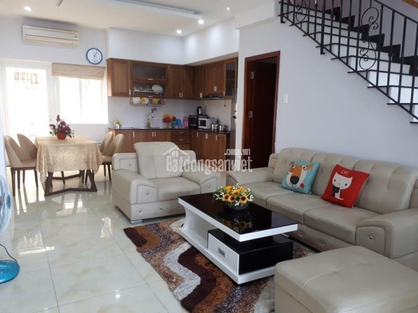 Giảm giá sâu 600tr chỉ còn 9.6 tỷ, nhà Mega Village Khang Điền trên trục chính lộ giới 20m, giá