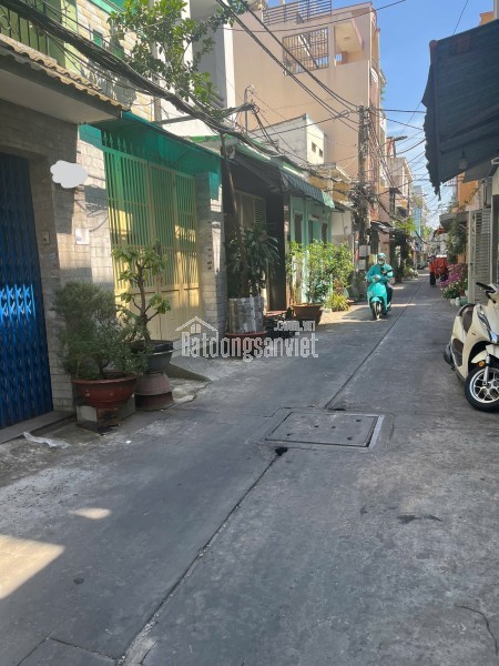 Xóm Đất P.10 Quận 11 Bán Gấp Nhà HXH 4.5m, giá 6 tỷ 600 TL