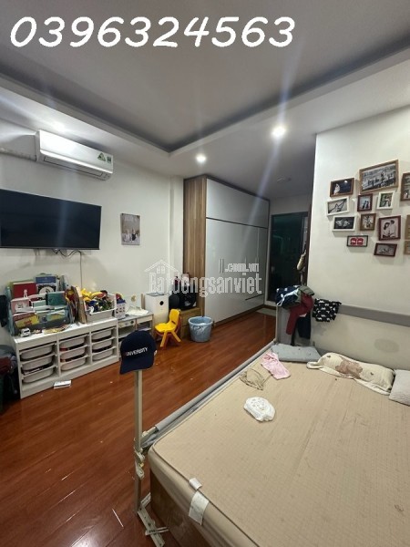 💎 Bán Nhà Đỗ Quang - Cầu Giấy 40m2 Phân Lô Kinh Doanh Ô Tô Vào Nhà 18.9 Tỷ