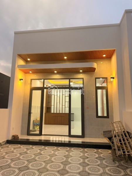 🔥 LÔ GÓC 2 MẶT TIỀN – NGANG 20M – TRUNG TÂM PHƯỜNG LONG HƯƠNG 🔥
