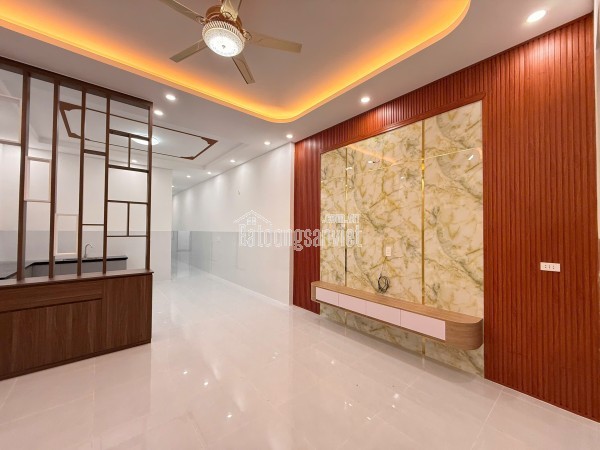 🔥 LÔ GÓC 2 MẶT TIỀN – NGANG 20M – TRUNG TÂM PHƯỜNG LONG HƯƠNG 🔥